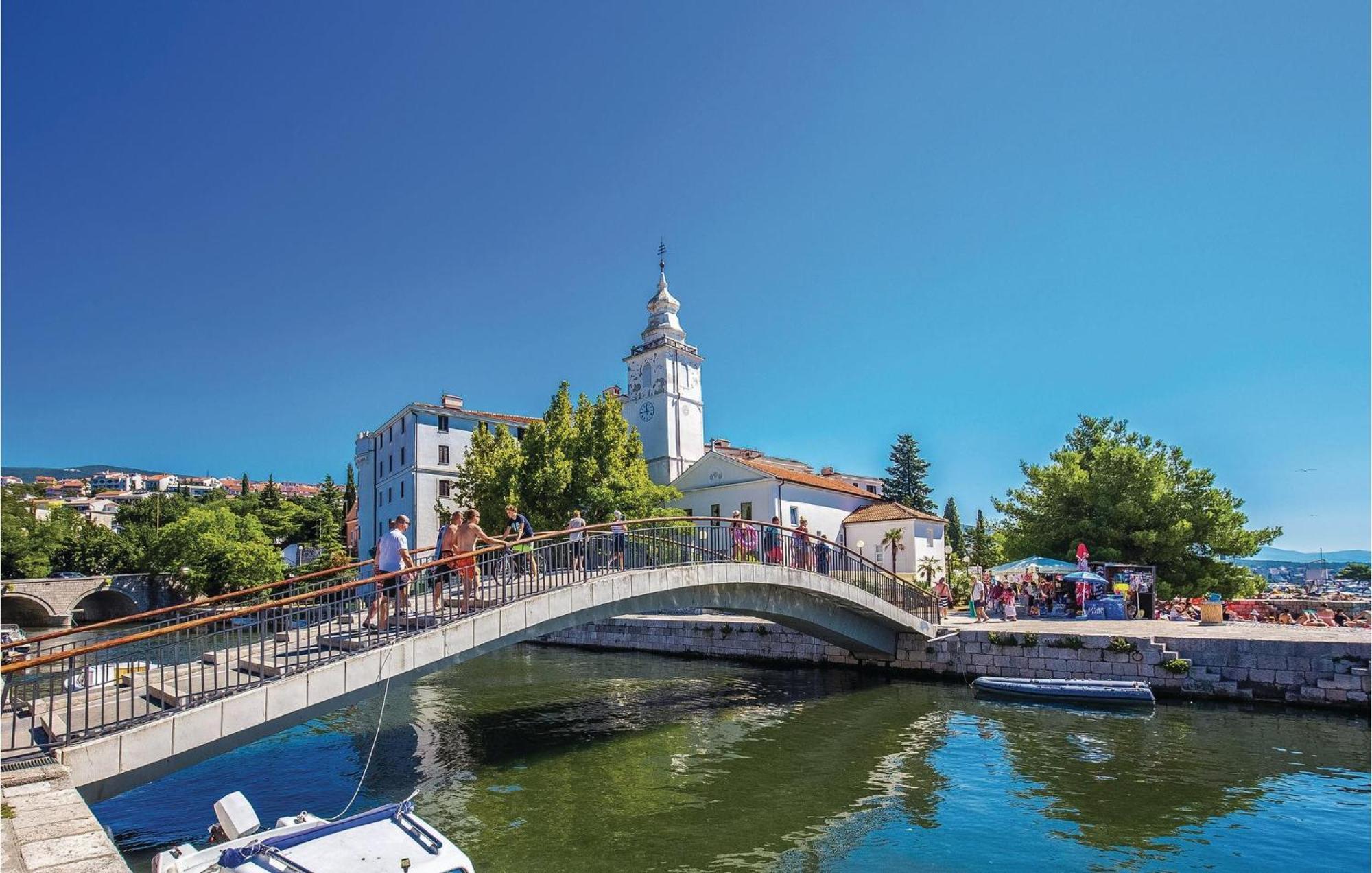Cozy Apartment In Crikvenica With House Sea View 외부 사진